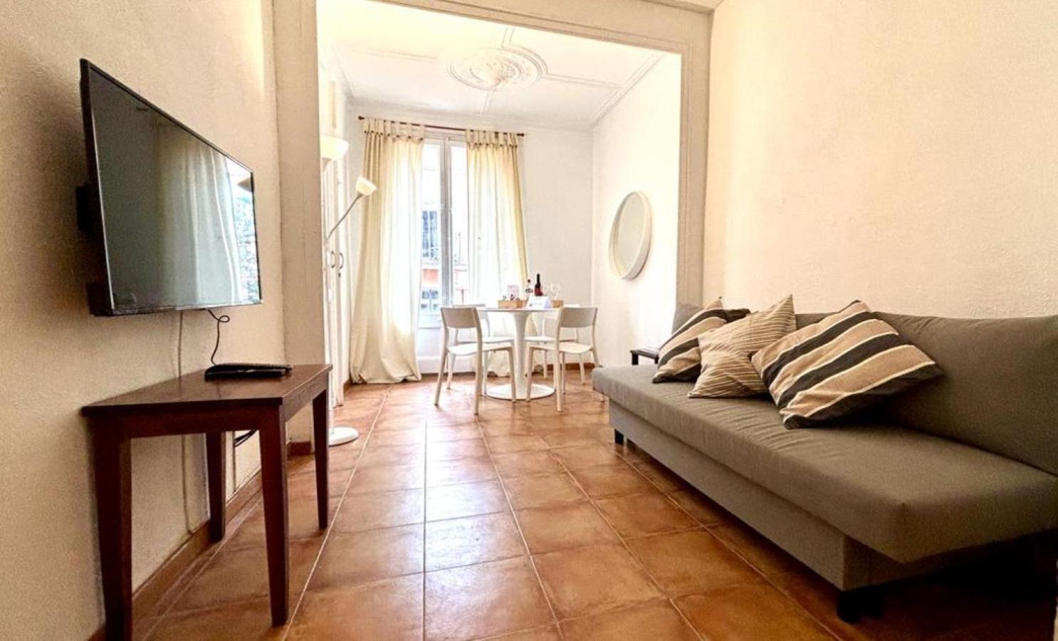 Cozy Ploblesec * Barcelona
